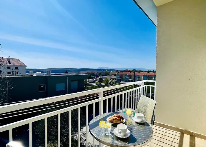 - Sidro Villa Jadranovo